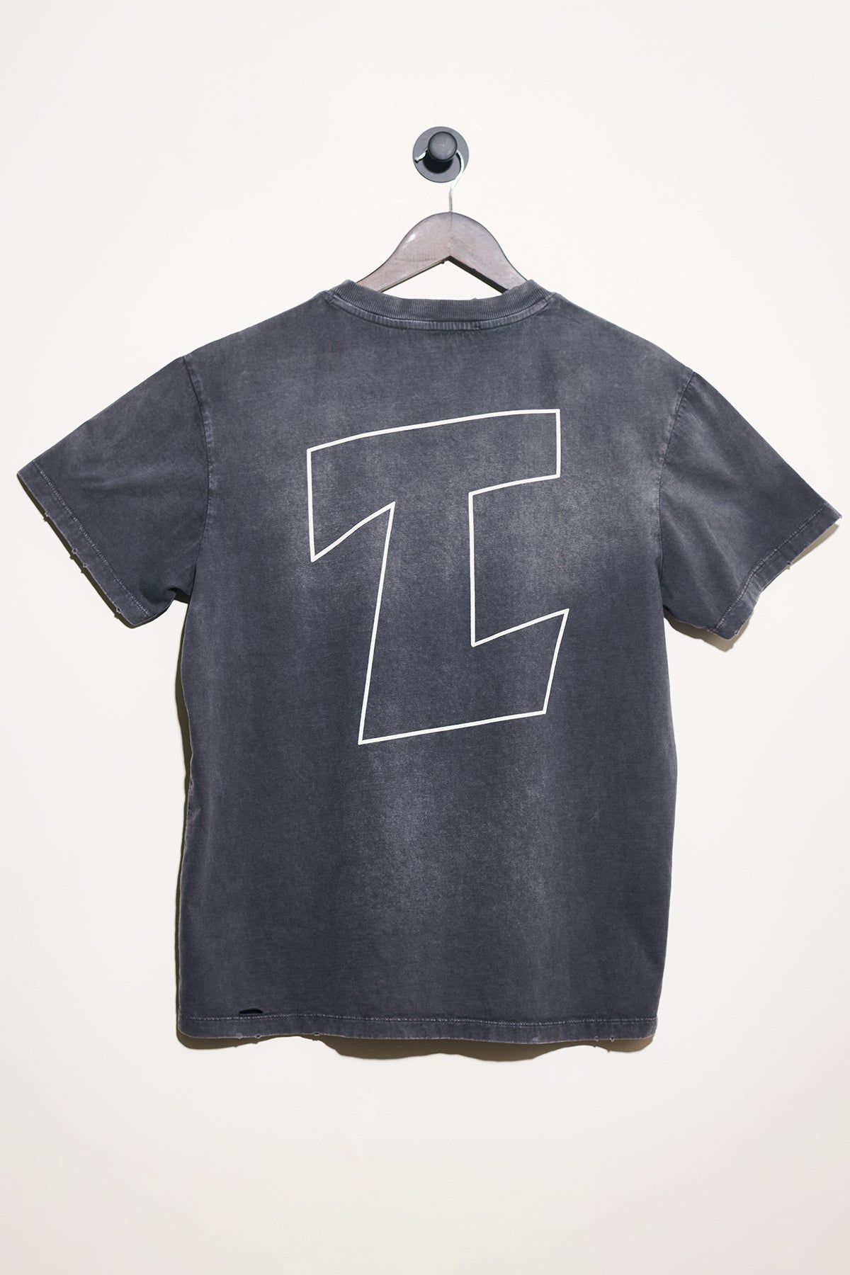 🔥 Track 03: Untouchable Vintage Tee
