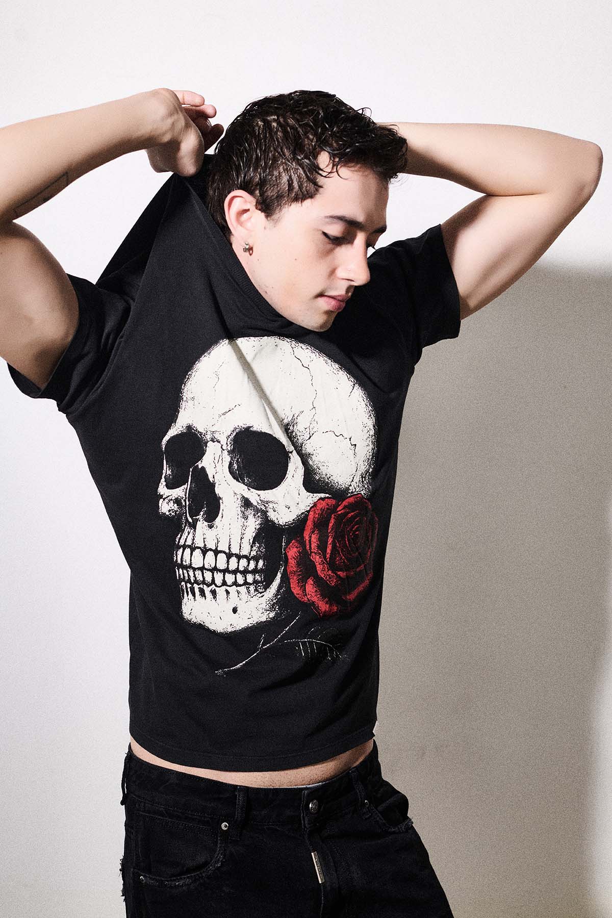 ROSE &amp; RUIN TEE